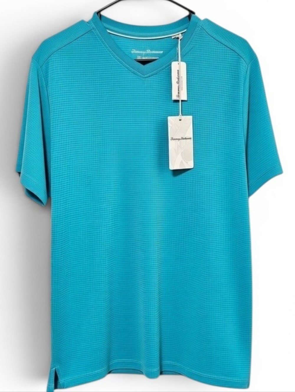 Tommy Bahama UPF 30 Moisture Wicking Coolmax Coastal Crest V Neck T Shirt Size S